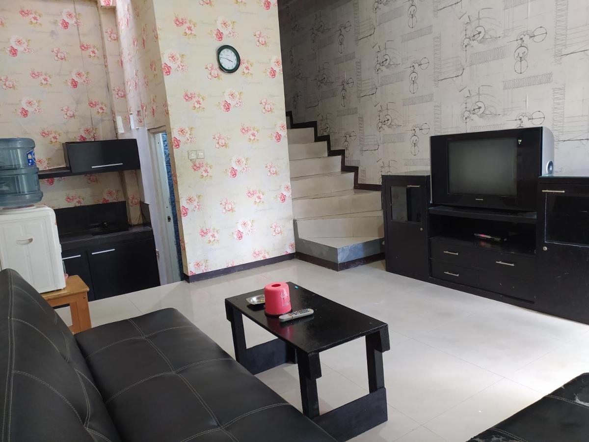 Villa Beverly Lembang Zewnętrze zdjęcie