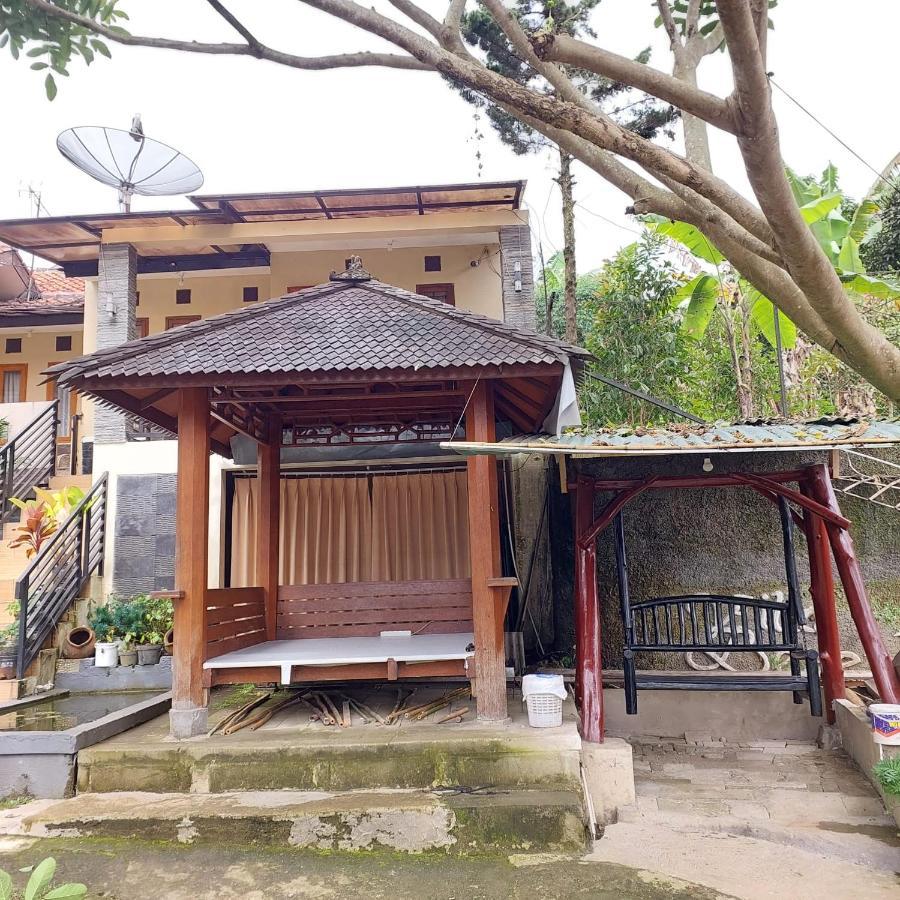 Villa Beverly Lembang Zewnętrze zdjęcie